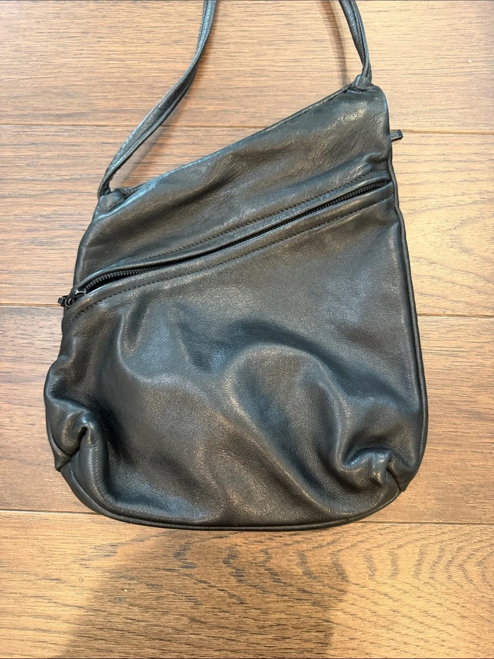 DAZ Crossbody by Thomas Leather in Black - C61-017
